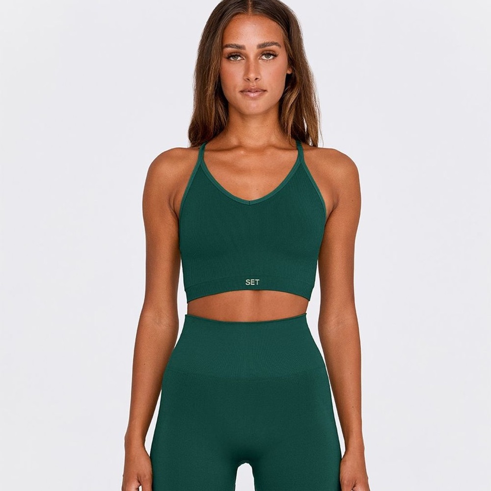 Set active ribbed v tank in mojito